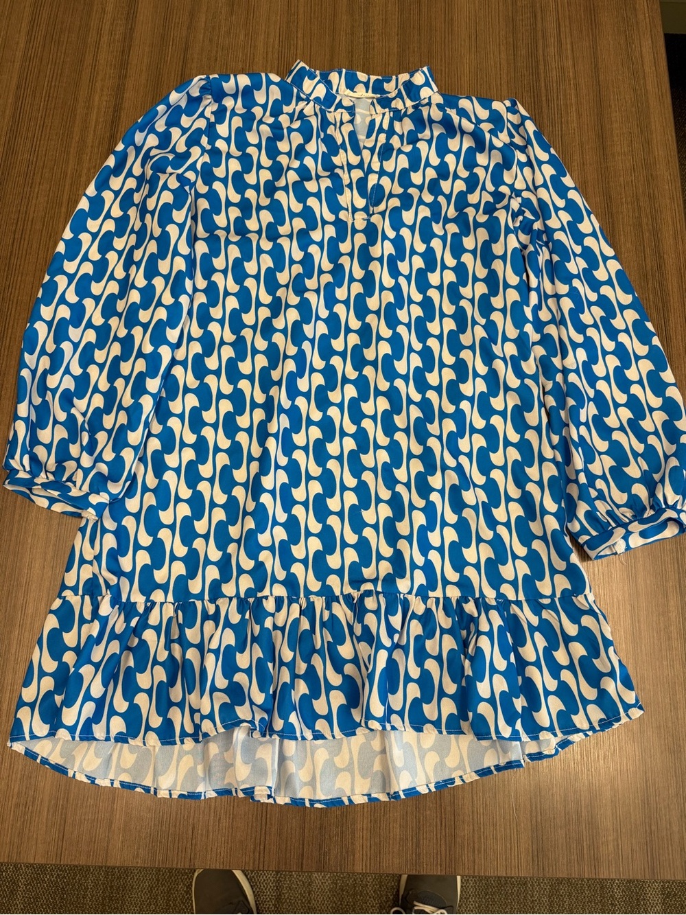 Sunday Blue & White Graphic Print Peplum Tunic